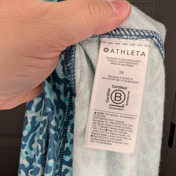 Athleta Clouded Leopard BlueElastic Waist Pocket Balance Shorts Size 3X NWT - Picture 8 of 9